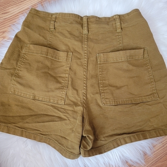 2/$20 Universal Thread High-Rise Midi Shorts 6 - Picture 6 of 13